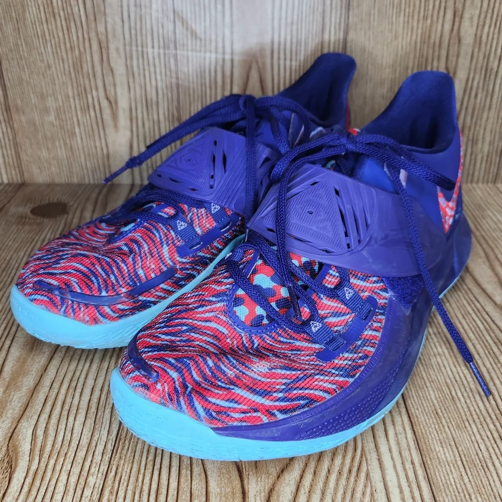 Nike Men's 2020 Kyrie Low 3 Orchid‎ Size 12